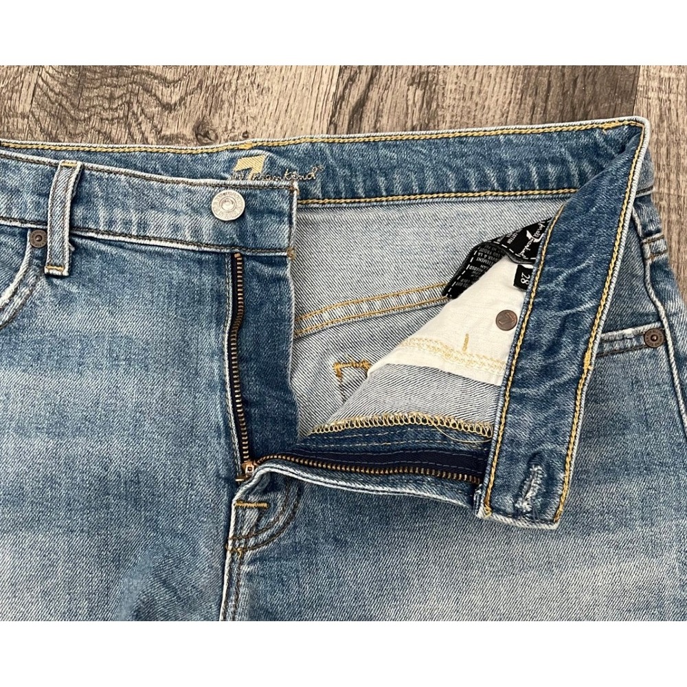 7 For All Mankind Light Wash Blue Raw Hem Denim Shorts Women's Size 28 - Picture 8 of 9